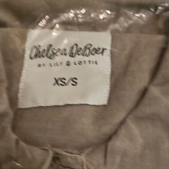 NWT - Chelsea DeBoer XS/S Green Layne Cotton Linen Romper - Picture 8 of 10